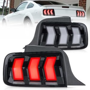 Ford Mustang 2005-2009 m. 5-osios kartos S197 „Vland“ LED galiniai žibintai su gintaro spalvos nuosekliais posūkio signalais